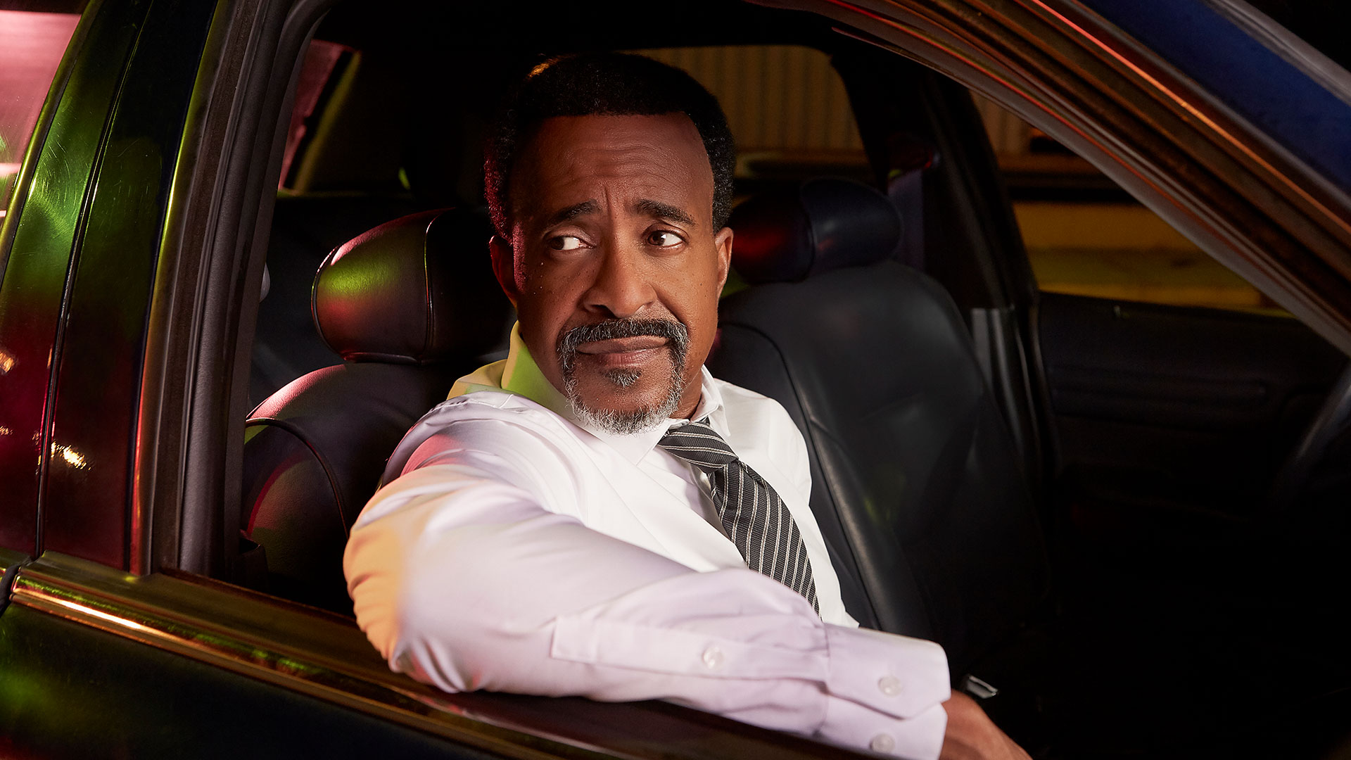 Tim Meadows as Detective Judd Tolbeck